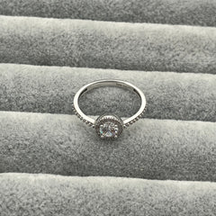 585 Eterna Shine Ring aus Gelbgold 14K – glänzende Oberfläche Ansicht