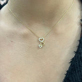 585 Trilove Kette aus 14 Karat Gold mit drei verbundenen Herzen und Zirkonia – elegante Damenhalskette