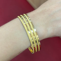916 Simli Ray Armreifen 22K Gold – 3er Set kombiniert elegant