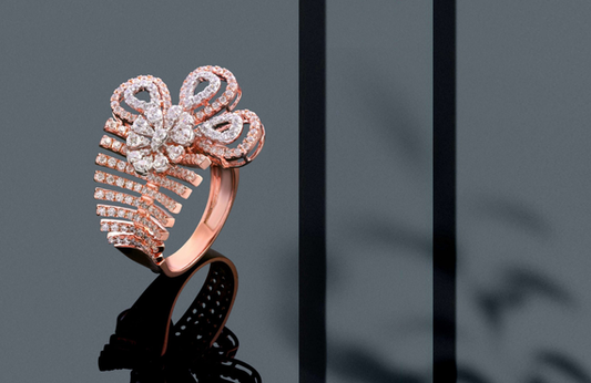 Schmuck als Geschenk: Die besten Tipps für Ringe, Ketten & Armbänder