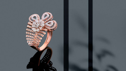 Schmuck als Geschenk: Die besten Tipps für Ringe, Ketten & Armbänder