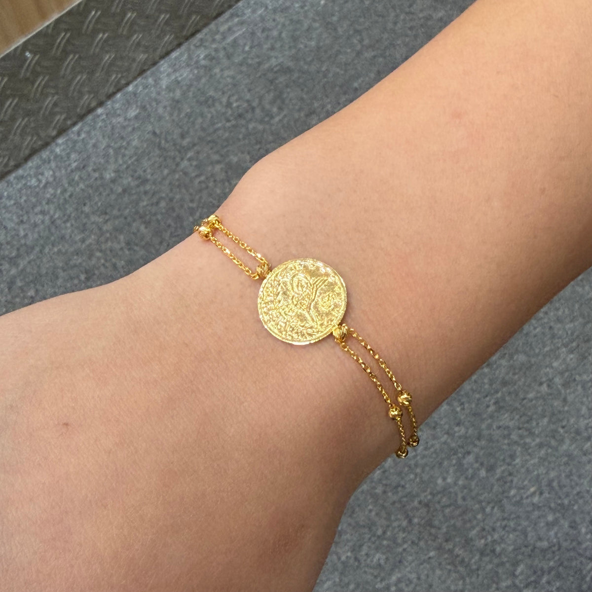 916 Lira Armband