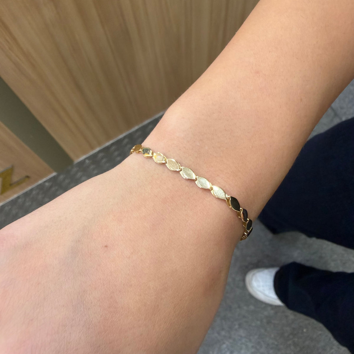 585 Pullu Armband