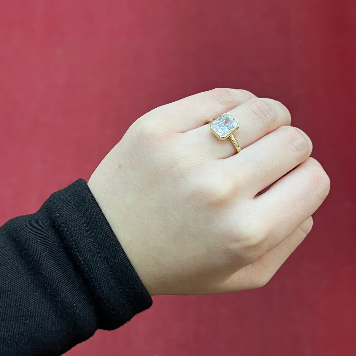 585 Baget Solitär Ring aus Gelbgold 14K mit Zirkonia Stein