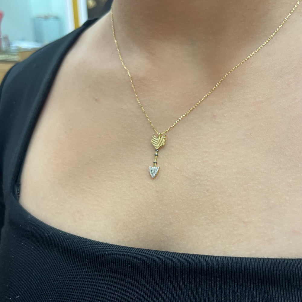 585 Gold Halskette mit Pfeil Anhänger und Zirkonia