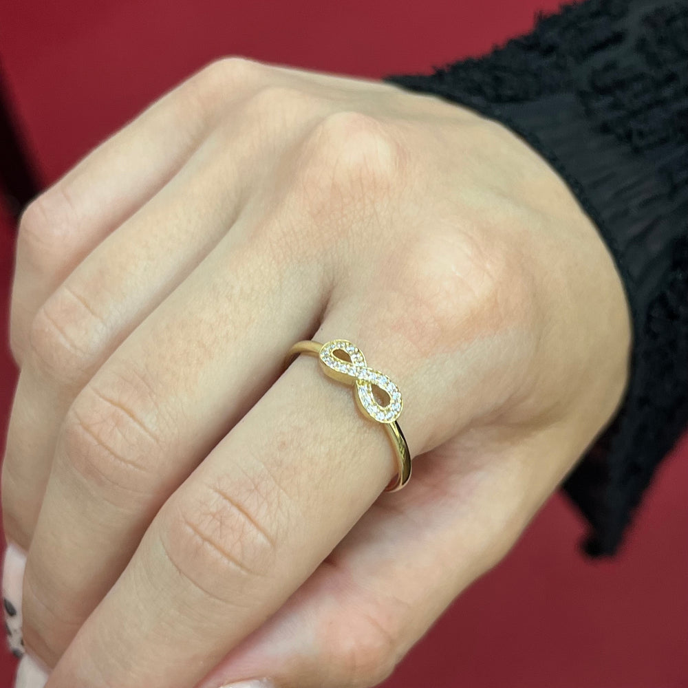 585 Infinia Ring aus 14 Karat Gold mit Zirkonia – eleganter Infinity Damenring