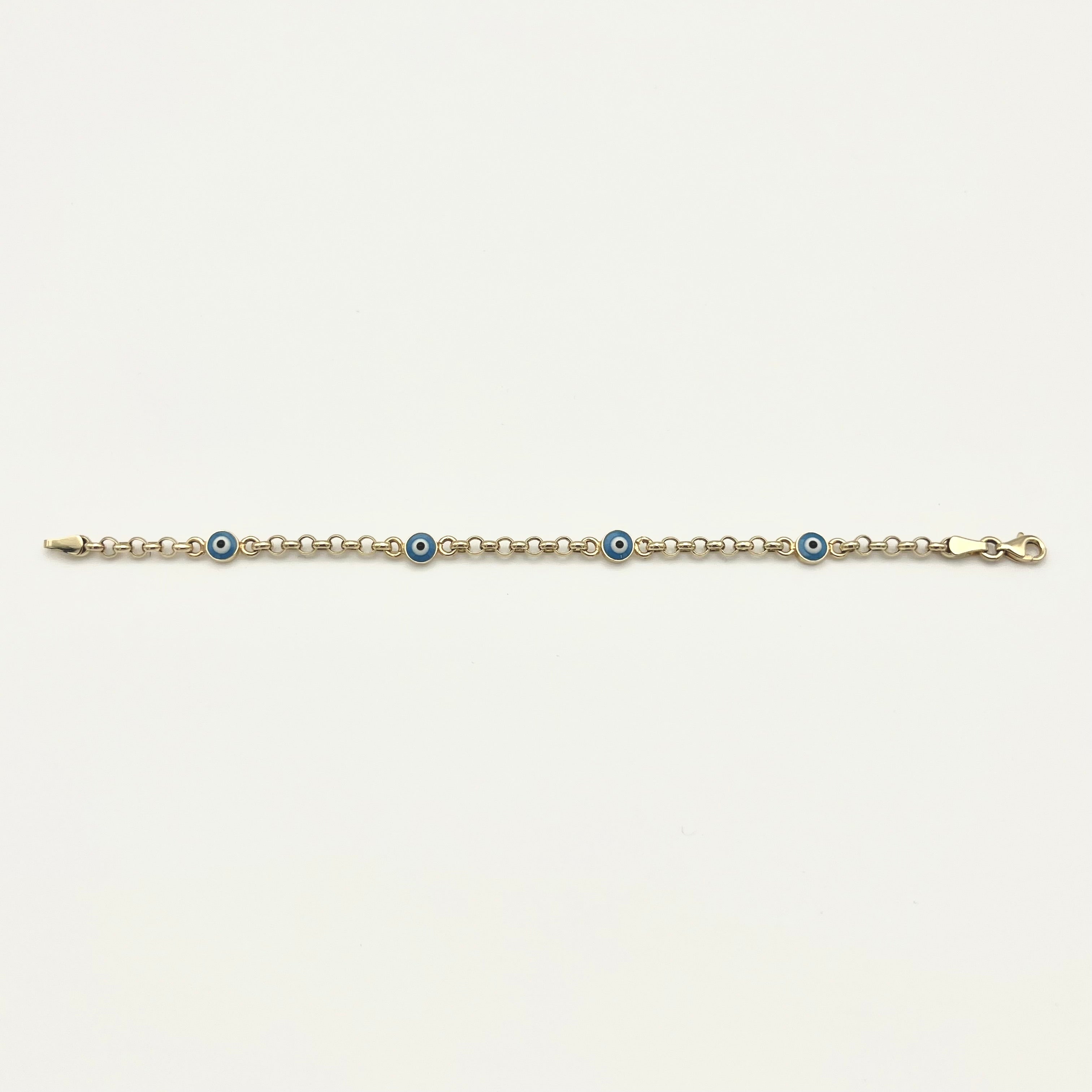 Detailansicht der kleinen Nazarauge Elemente am Kinderarmband aus 585 Gold