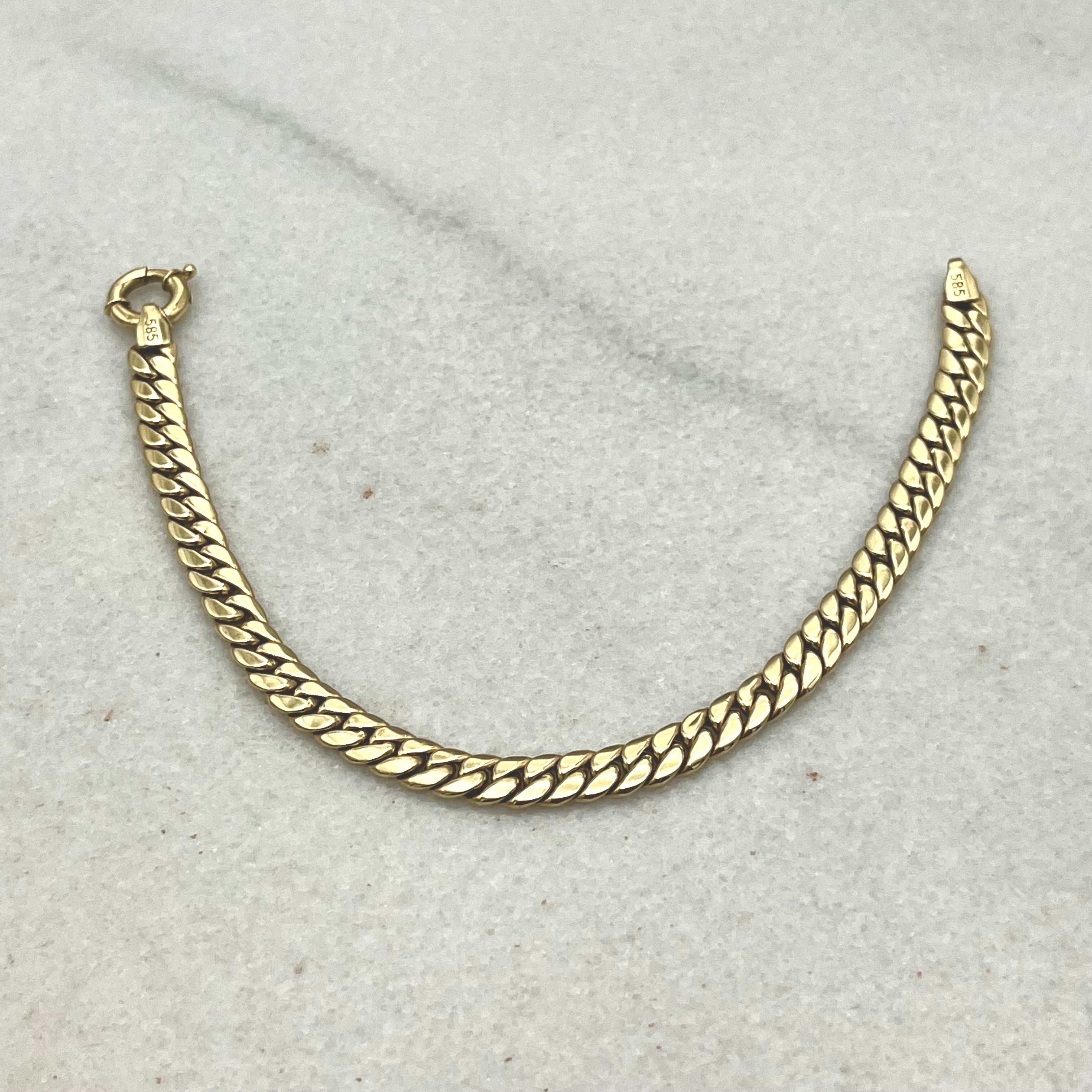 585 Panzer Link Armband aus Gelbgold 14K – klassische Panzerkette Detail