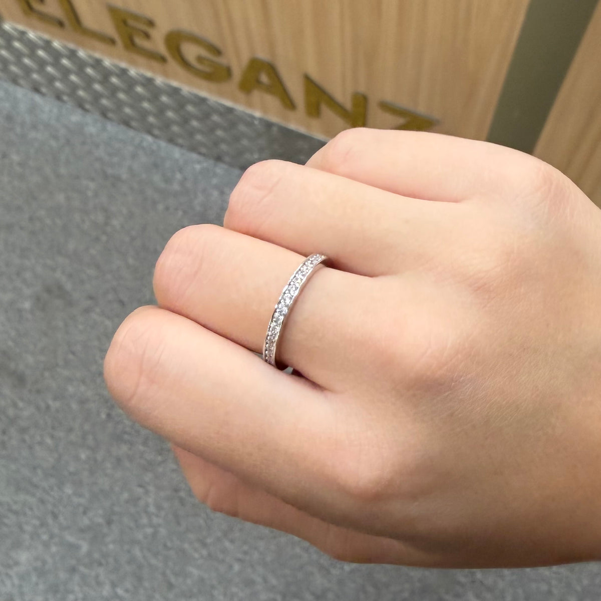 585 Tamtur Ring