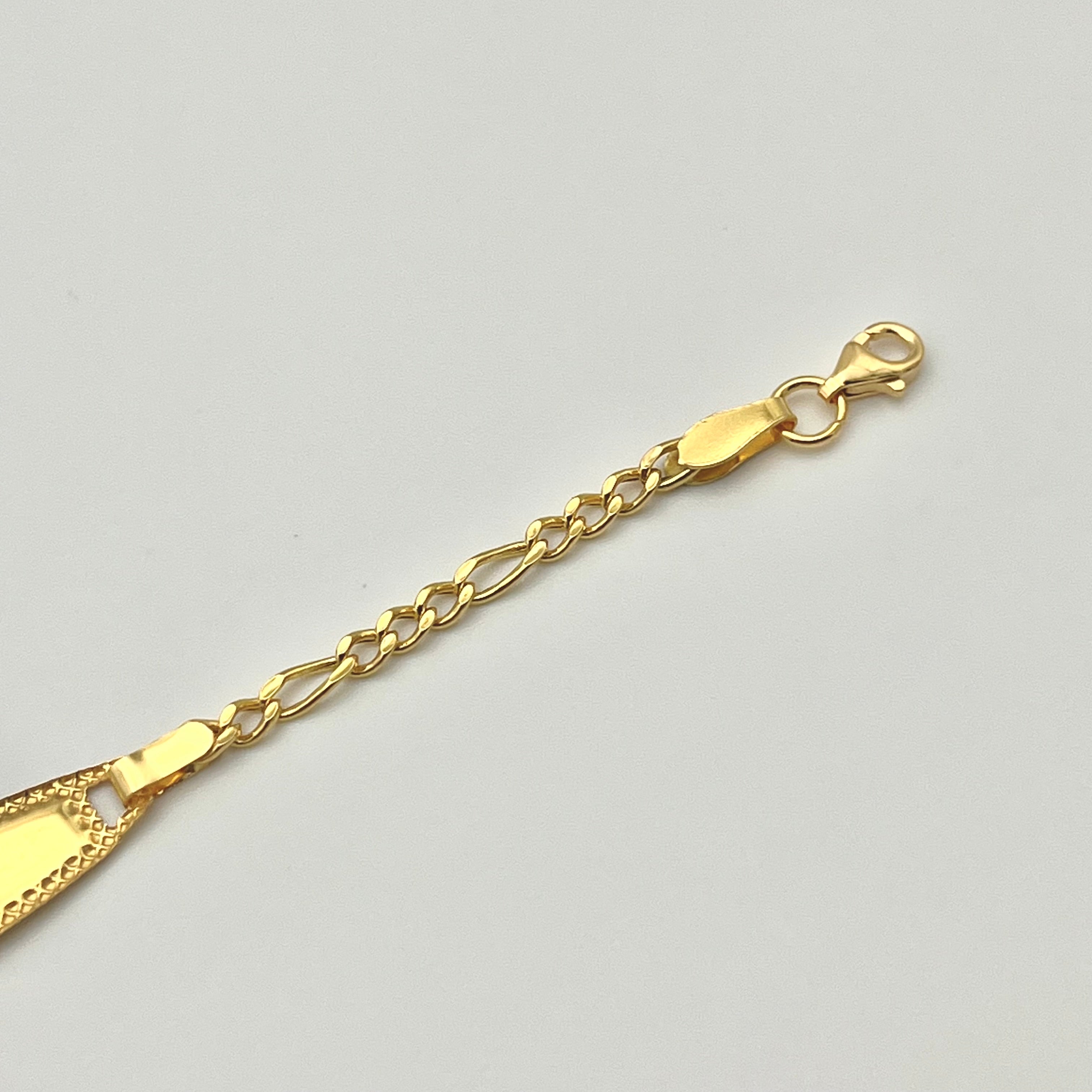 Detailansicht der Figaro-Kette am Kinderarmband aus 916 Gold